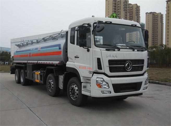 东风天龙前四后八运油车